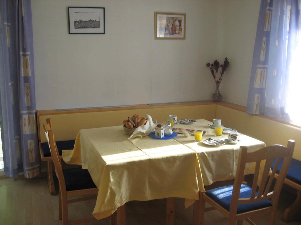 Gaestehaus Grasch Kitzeck im Sausal Luaran gambar